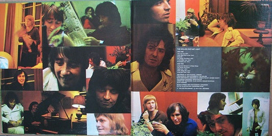 The Hollies : Distant Light (LP, Album, Pit)