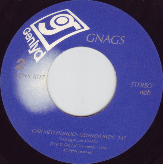 Gnags : Vilde Kanin / Går Med Hunden Gennem Byen (7", Single)