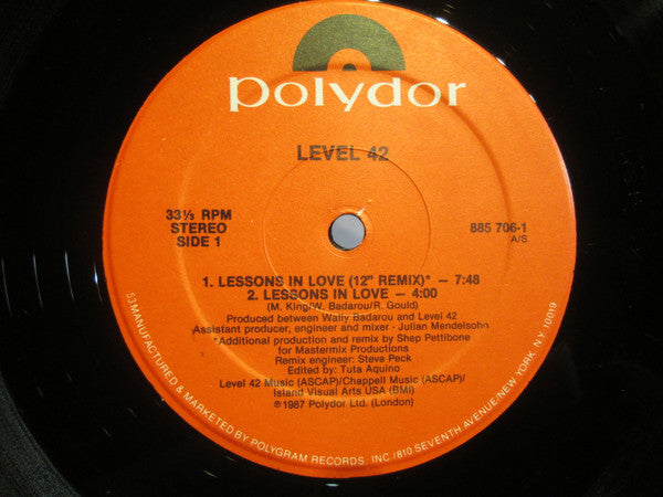 Level 42 : Lessons In Love (12", Single)