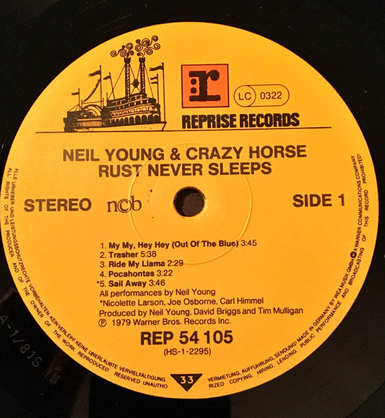 Neil Young & Crazy Horse : Rust Never Sleeps (LP, Album, RE)