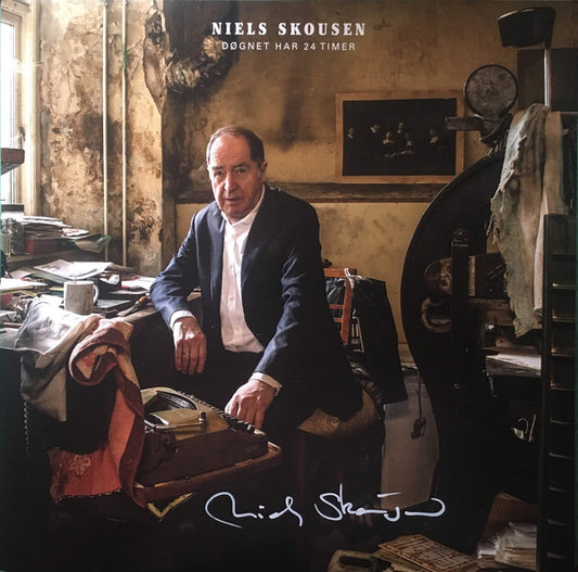 Niels Skousen : Døgnet Har 24 Timer (LP, Album)