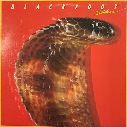 Blackfoot (3) : Strikes (LP, Album)
