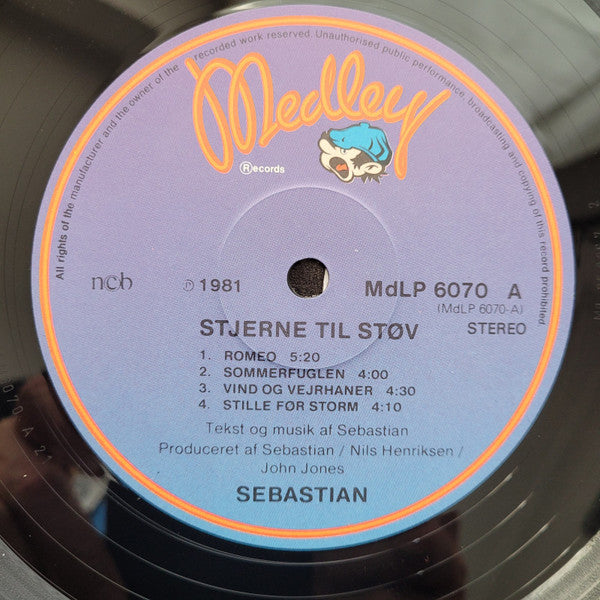 Sebastian (5) : Stjerne Til Støv (LP, Album, RE)