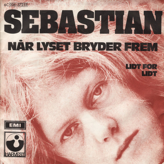 Sebastian (5) : Når Lyset Bryder Frem (7", Single)