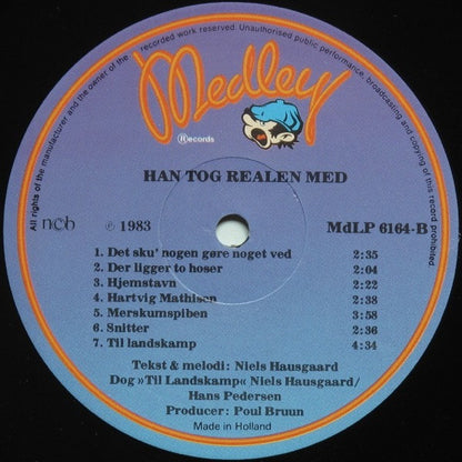 Niels Hausgaard : ...Han Tog Realen Med (LP, Album)