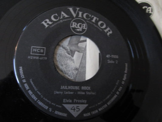Elvis Presley : Jailhouse Rock / Treat Me Nice (7", RE)