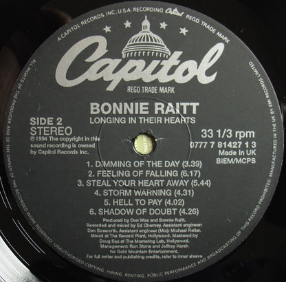 Bonnie Raitt : Longing In Their Hearts (LP, Album)