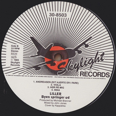 Liller* : Byen Springer Ud (LP, Album)
