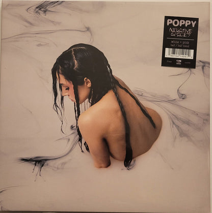 Poppy (38) : Negative Spaces (LP, Album, Pin)