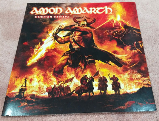 Amon Amarth : Surtur Rising (CD, Album + DVD-V, PAL + Ltd, Gat)