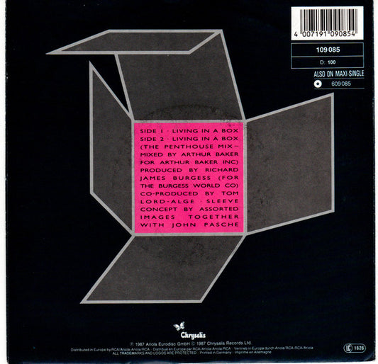 Living In A Box : Living In A Box (7", Single, Sid)