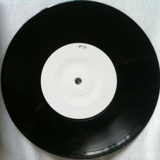 Eaggerstunn : Kugledans / Kugledans (Instrumental) (7", Whi)