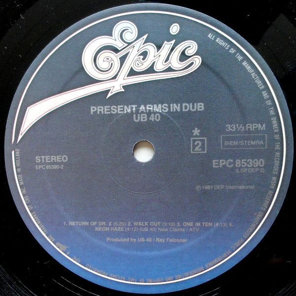 UB40 : Present Arms In Dub (LP, Album)