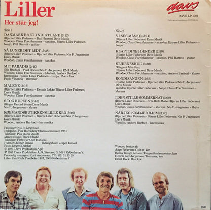 Liller* : Her Står Jeg! (LP, Album)