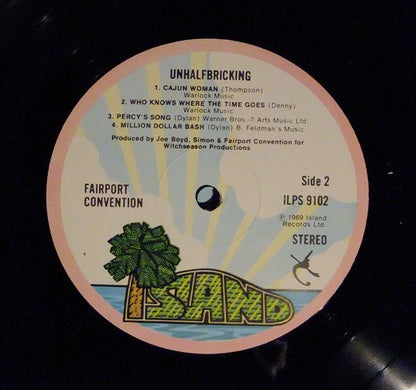 Fairport Convention : Unhalfbricking (LP, Album, RE, Pin)