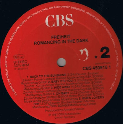 Münchener Freiheit : Romancing In The Dark (LP, Album)